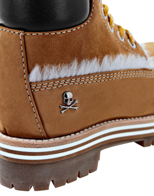 Nabuk Boots with shearling inside The Hunter