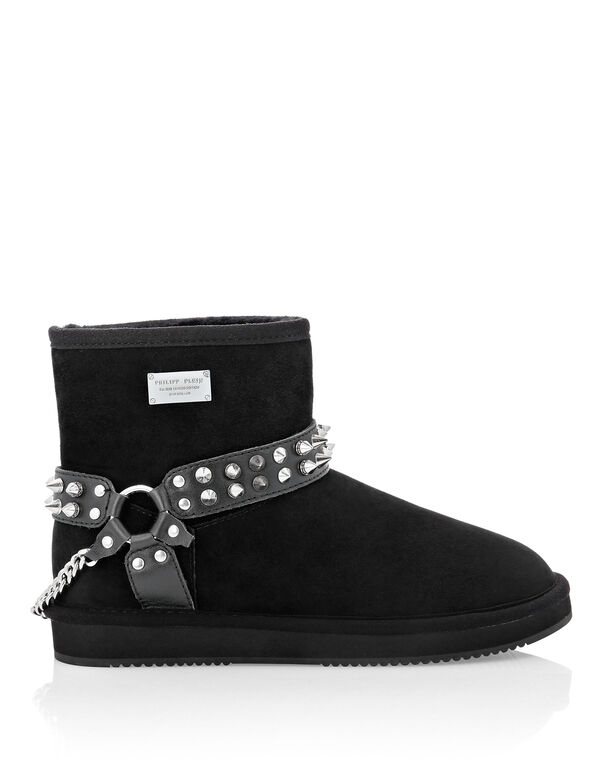 Boots Low Flat Studs