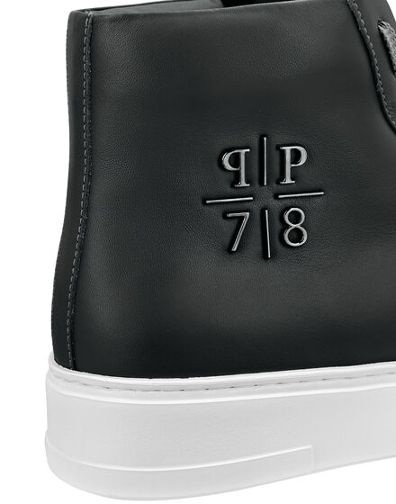Hi-Top Sneakers PP1978