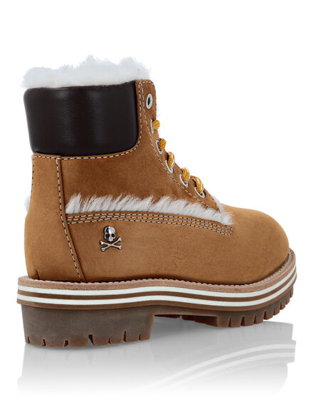 Nabuk Boots with shearling inside The Hunter