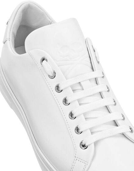 Leather Lo-Top Sneakers Skull and Plein
