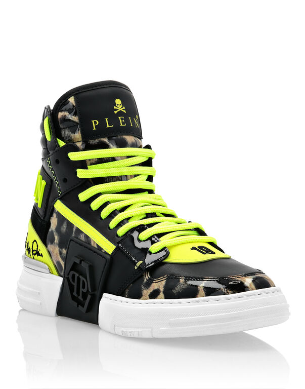 Patent Leather PHANTOM KICK$ Hi-Top Sneakers Leopard